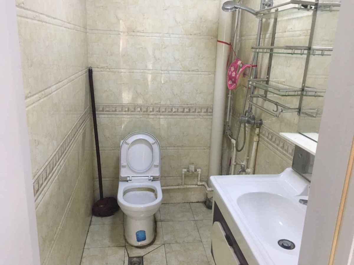 上海周边浴缸疏通电话，一键解决烦恼