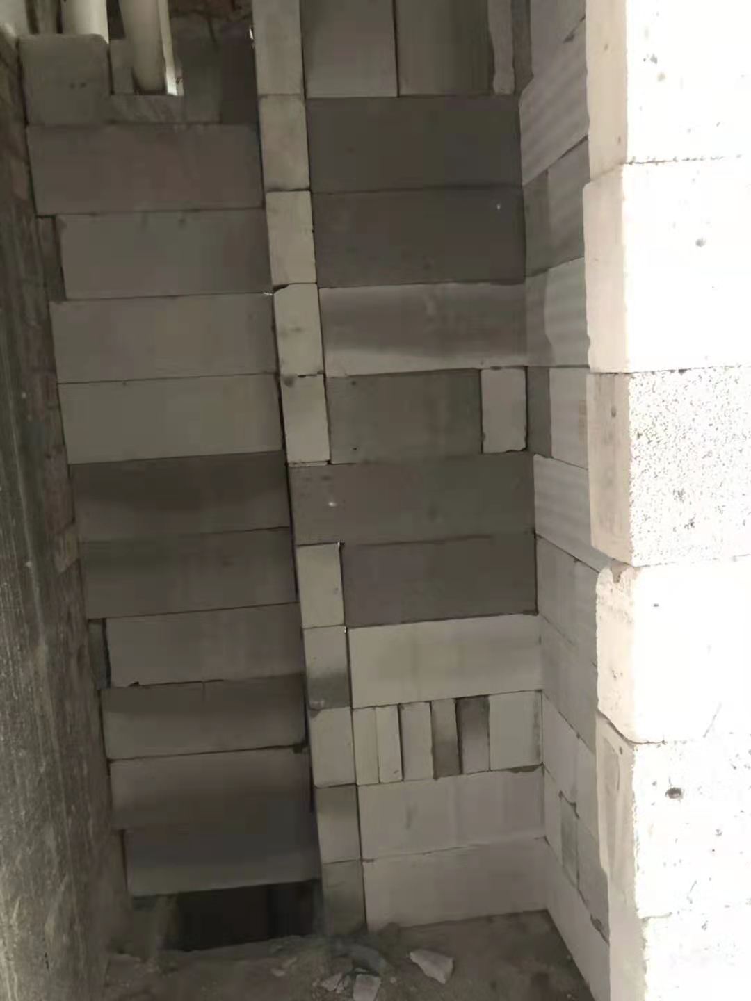 美的燃?xì)庠罹S修秘籍大揭秘，讓你輕松搞定故障難題！