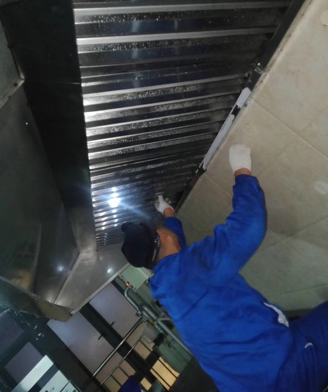 昌邑市油烟机清洗服务电话指南：快速解决厨房清洁难题