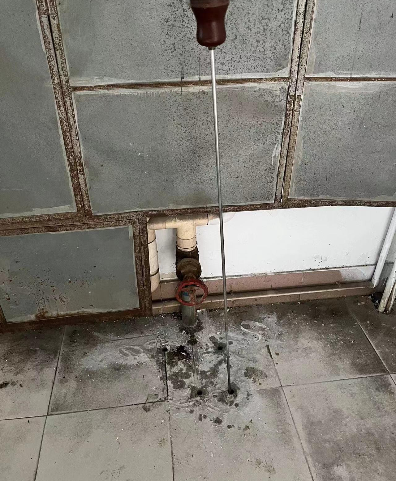 PVC水管渗水处理小妙招，轻松解决漏水烦恼