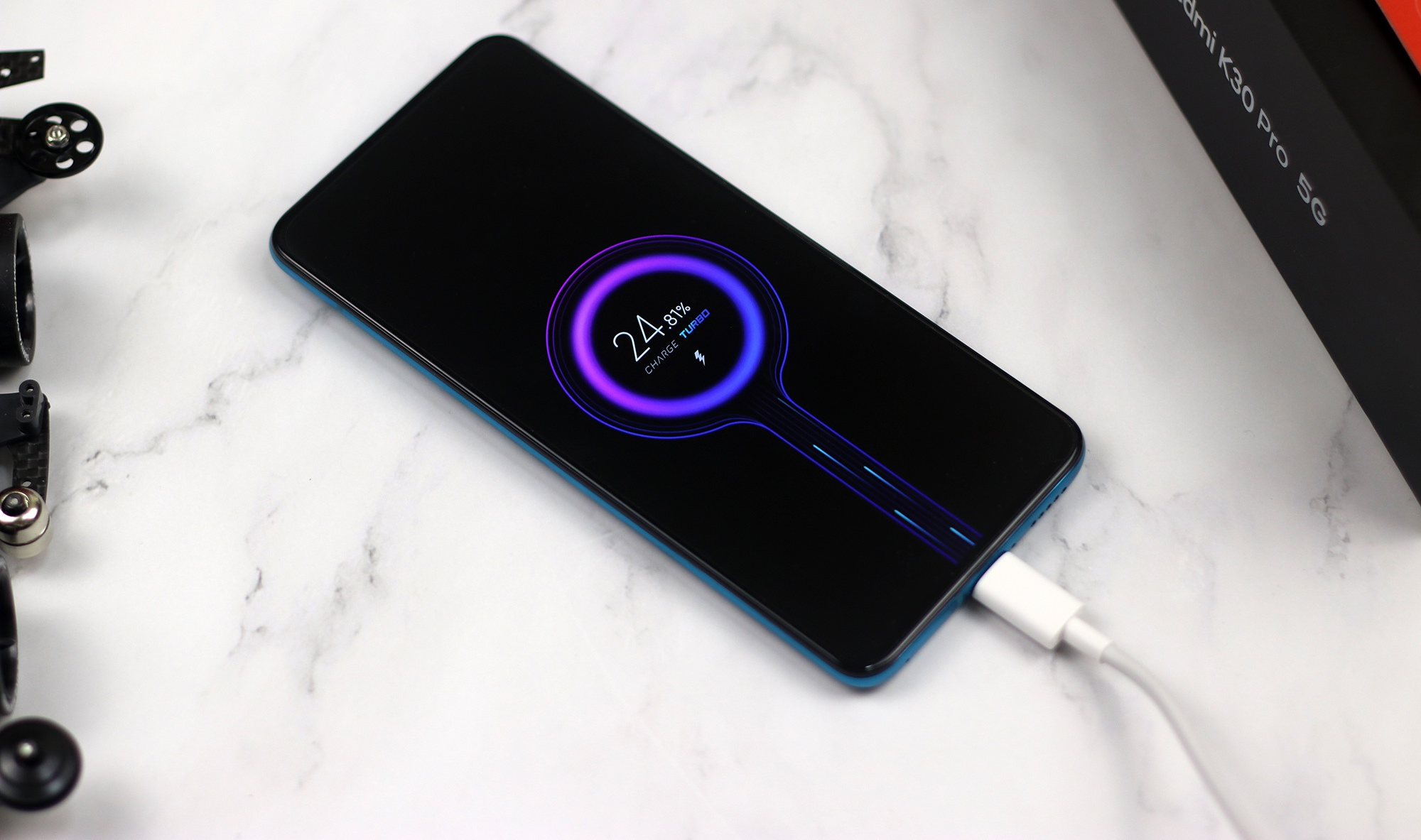 全面屏电视容易坏吗？